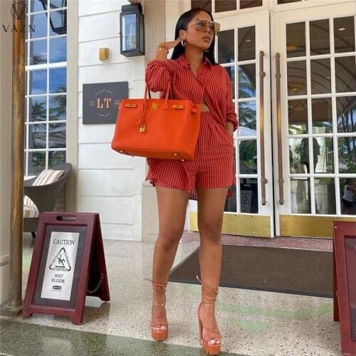 VAZN 2021 Women Fashion New Street Casual Style Sets Long Sleeve Lapel Shirt Elastic Short Pants Striped Two Piece Sets