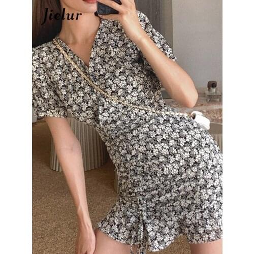 Jielur 2021 Summer Ruffled V-neck Floral Dress Women High Waist Pleated Dresses Female Black Yellow Bodycon Dress for Womens S-L