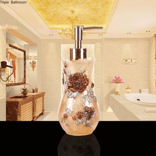 1 pc 300ml Soap Dispenser European Style Resin Shampoo Shower Gel Bottles Wristband Hand Dispenser Bathroom Accessories