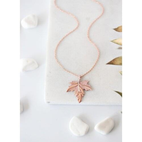 925 Sterling Silver Women Necklace Sycamore Leaves Zircon Stone Gift Birthday Precious Pendant Stylish Chain Luxury Cool