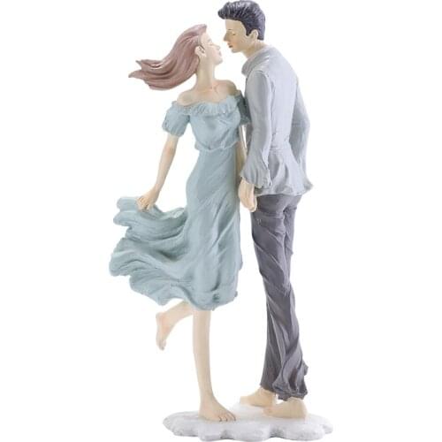 Home Decor Decorative Statues Sculpture House Decoration Living Room Resin Handicraft Bedroom Nordic Furnishing Couples Gift