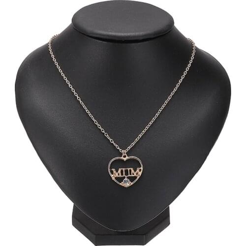 Shellhard MUM Letters Crystal Heart Pendant Necklace Classics Casual Love Mom Gift Mama Necklace Charm Mothers Day Gifts