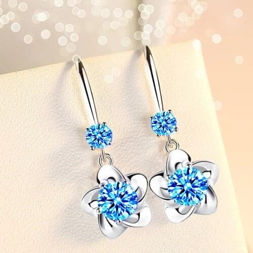 Plum Blossom Earrings for Women Vintage Fashion Jewelry Party Wedding Bridal Trendy Dangle Earrings Accessories