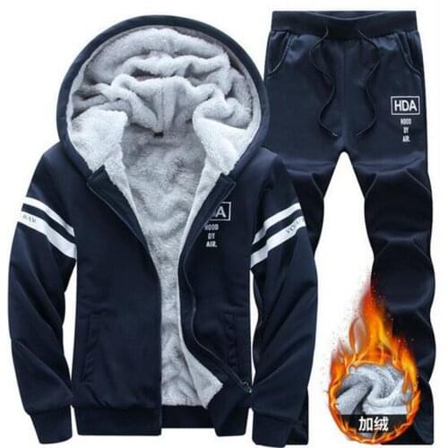 BIAN CHENG JIA YI Men's T-shirts With A Hood