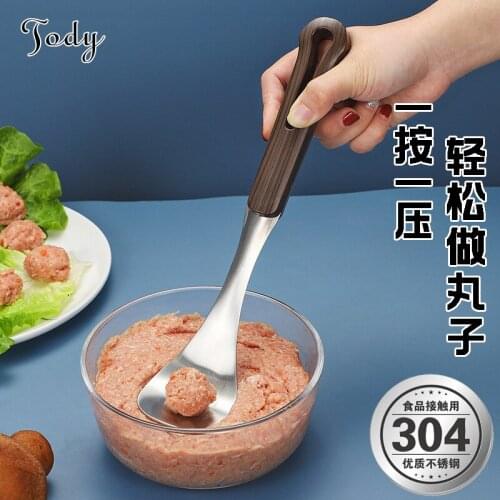 Stainless Steel Ball Pressing Spoon Meatball Maker Mold Household Squeezing Fishball Maker Sausage Stuffer Kitchen Gadgets Tools