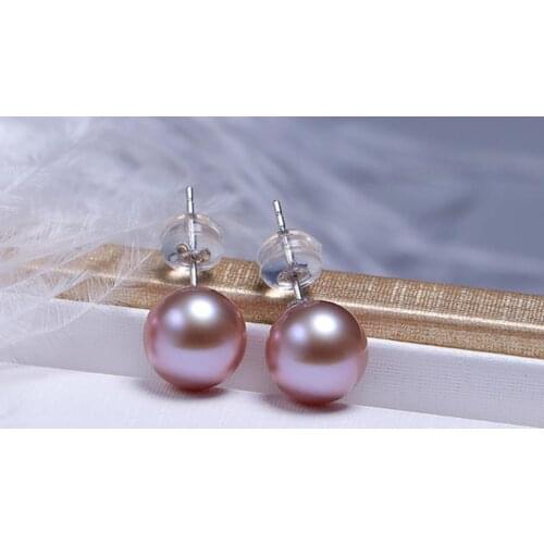Charming 9-10mm south sea round lavender pearlearring 18k