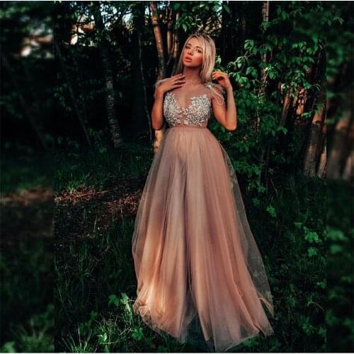 Boho Champagne Evening Dress A-Line V-Neck Lace Appliques Beaded Cap Sleeve Backless Chiffon Floor Length Party Prom Gown New