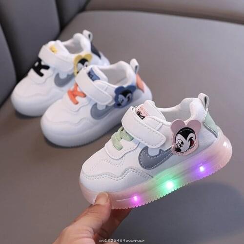 Childrens 2021 glowing sneakers spring fashion girls shoes with led light sport children casual shoes mickey shoes size 21-30
