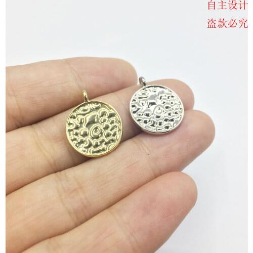 Eruifa 20pcs 15mm Double Side Water Wave print Coin gold/Silver plated Zinc alloy Charms Pendant Jewelry DIY Necklace 2 colors