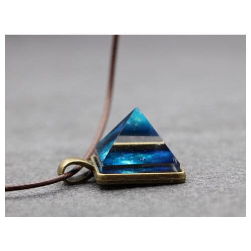 2021 New Creative Necklace Pendant Night Lights Stereoscopic Pyramid Necklace for Woman Blue Pyramid Pendant Jewelry Wholesale
