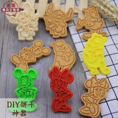 New Disney Winnie The Pooh Mickey Mouse Cookies Cutter Tools Donald Duck Cookie Mold 3D Push Type Bakery Tools Kitchen Supplies