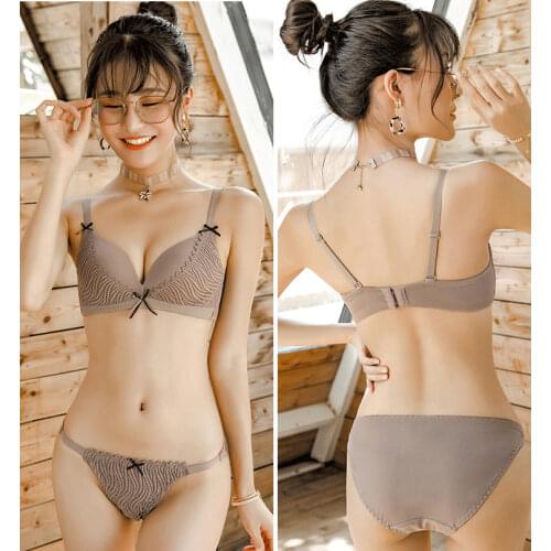 Without-rim Lace Underwear Women Sexy French Style Small Breast Push Up Adjustable Bra Seamless Gather Bra Lady Section Received