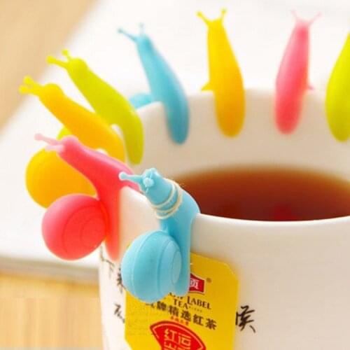 1pcs Cute Snail Silicone Clip Tea Bags Hanging Mug Cup Clip Tea Infuser Party Supplies Novelty Product Random Color Snail Clips