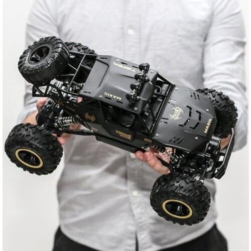 Alloy Climbing Car 1:12 Bigfoot Off-Road Vehicle 4WD Remote Control Car All-terrain Vehicle Dirt Bike With LED Light