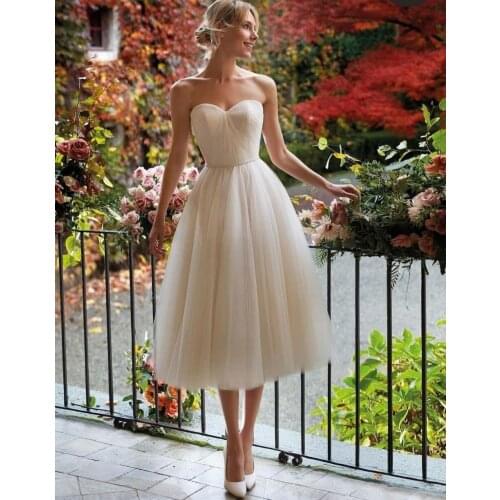 Vintage Short Sweetheart Tulle Wedding Dresses A-Line Corset Back Pleated Robes De Mariée Bridal Gown For Women