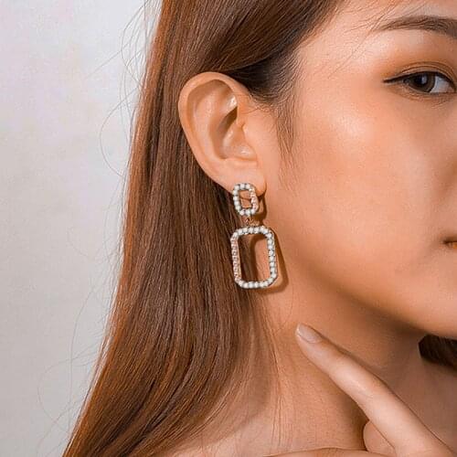ZWC New Fashion Sweet Popular Pearl Earrings For Women Temperament Simple Long Personality Crystal Earrings Jewelry Wholesale