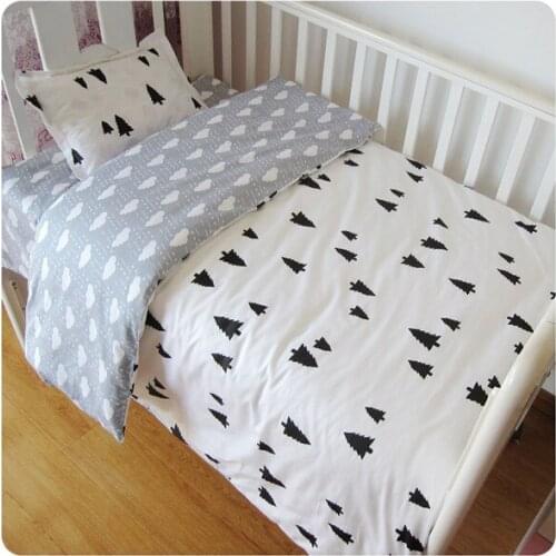 3PCS Newborn Baby Bedding Set Cartoon Whale Cotton Crib Bedding ropa de cuna (Duvet Cover/Sheet/Pillow Cover)