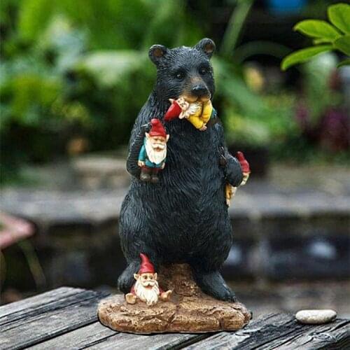 HOT SALE 15Cm Garden Statue Naughty Black Bear Eating Dwarfs Resin Miniature Sculpture For Fairy Garden Decoration Indoor Outdoo