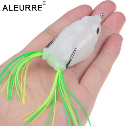 ALEURRE 1PCS Soft Frong Lure Night Light Topwater Bait for Bass Floating Shad Wobblers Silicone Artificial Bait Pike Fishing