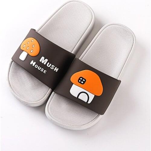 Summer Kids Slippers Boys Fashion Cartoon Home Flip Flop Children Comfort Beach Sandals Girls Bathroom Non-slip Soft Slippers