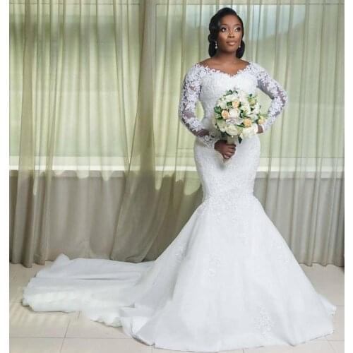 Vintage Plus Size Mermaid Wedding Dresses Bridal Gowns With Detachable Train V Neck Long Sleeve Lace Appliqued Robe de mariée