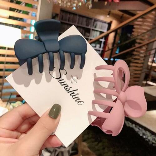 2021 Korean Solid Big Hair Claws Elegant Frosted Acrylic Hair Clips Hairpins Barrette Headwear for Women Girls Hair Accessories