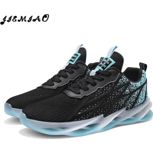 Comfortable Soft Mens Sneakers Fish Scale Blade Men Running Shoes Outdoor Lifestyle Men Hard Sole Light Running Sport Shoes