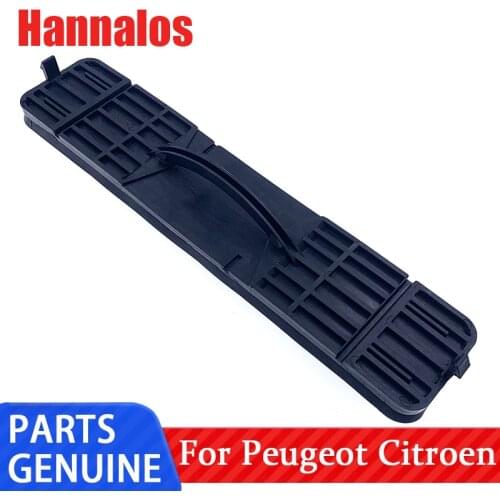 Original brand new particle filter plugging cover air conditioning filter cover 6447KN for Peugeot 307 308 408 RCZ Citroen C4