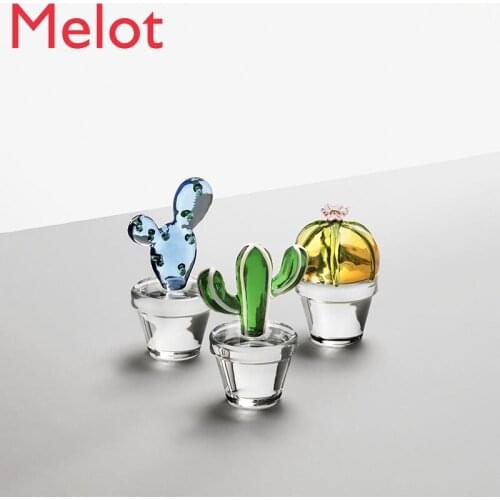 High-End Luxury Fashion Cactus Shape Glass Paper Weight Decoration Modern and Unique Home Decorative Crafts