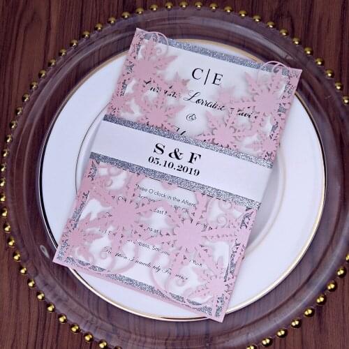 50pc Snowflake Laser Cut Wedding Invitations Cards with Silver Glitter Bottom and Belt Shimmer Marriage Invitation Cards