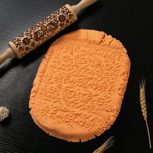 Christmas Rolling Pin Engraved Carved Wood Embossed Rolling Pin Kitchen Tool Rouleau a patisserie Rolo de massa Baking tools