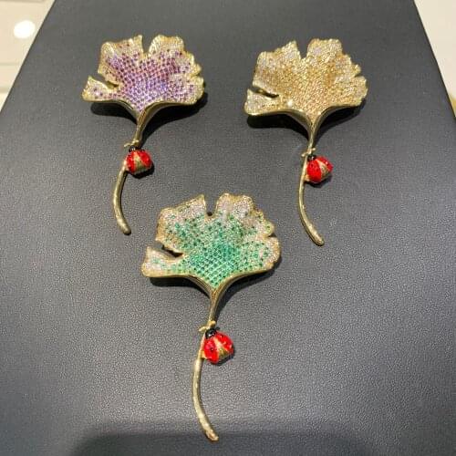 Plant insect copper with cubic zircon ginkgo leaf and ladybird brooch coccinella septempunctata fashion women jewelry