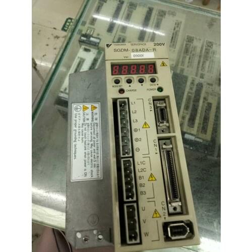 SGDM-08ADA-R SERVO driver , used in good condition . 80% appearance new , good working , free shipping