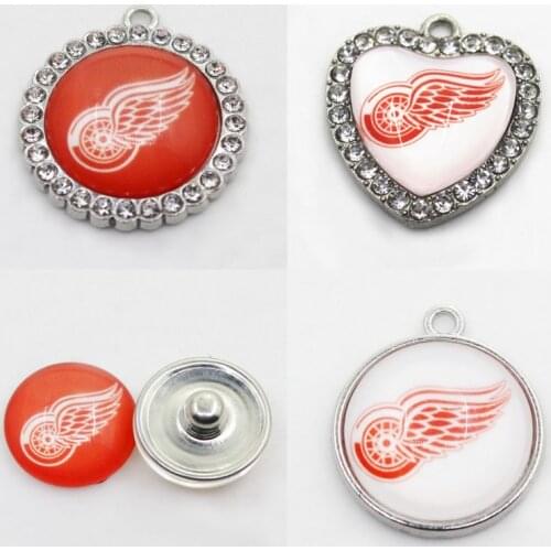 Ice Hockey Sport Detroit Charms Red Wings Dangle Charms Mix Style DIY Pendant Bracelet Necklace Earrings Jewelry Accessories