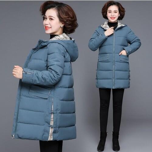 Middle Aged Women Winter Jacket And Coat 2020 New Warm Parkas Hooded Loose Female Down Cotton Padded Clothes Plus Size 6XL 2252