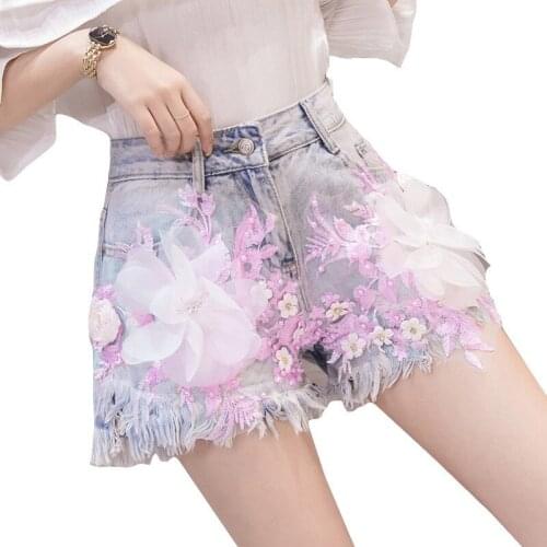 High Quality Washed Sexy Vintage Jeans Shorts Fashion Frayed Tassel Denim Shorts 3D Flower Embroidered Denim Women Shorts