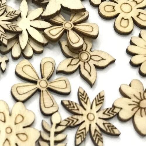 50Pcs/Pack Hand-made Souptoys DIY Graffiti Toys Flower Leaf Shape Wooden Natural Color Embellishments Crafts Home Decoration
