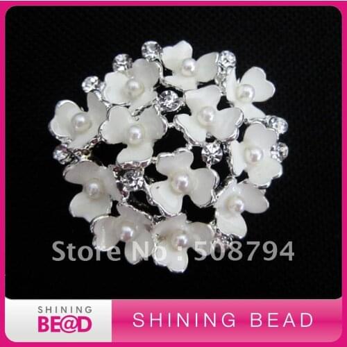 Flower pearl rhinestone brooch with pin,free shipping,crystal rhinestone brooch for wedding invitataion card,popular brooch