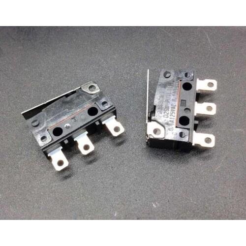 2pcs For original OMRON D2SW-P01L1H waterproof micro switch with straight pole limit switch for Skoda Octavia gearbox