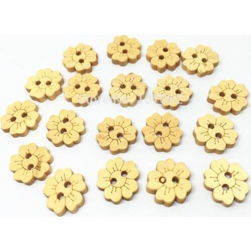 300pcs 15mm Flower Shaped Wooden Buttons Natural Sewing Button 2 Holes For Scrapbooking Cardmaking