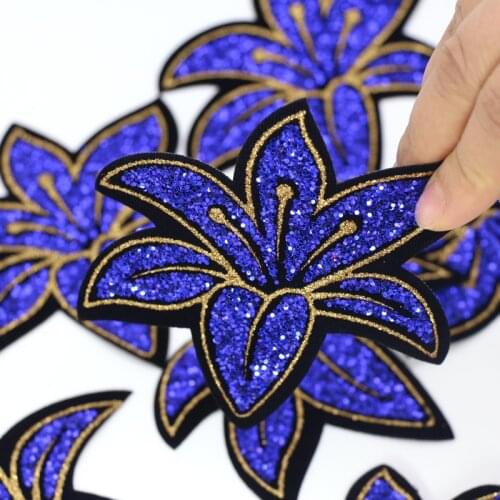 New Arrival Bluelover Flowers Patches Hotfix Iron On Rhinestones Sequin Motifs Embroidery Applique For Women Clothes Patch