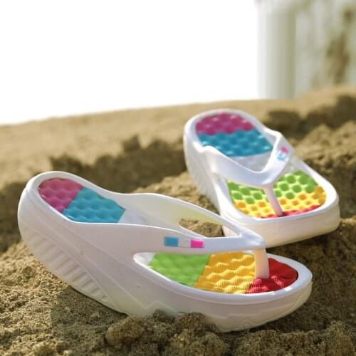 WOGQ Women's Flip Flops