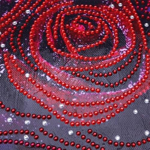 DIY 5D diamond embroidery circle diamond special shape cartoon painting Red rose rhinestone crystal painting home decoration