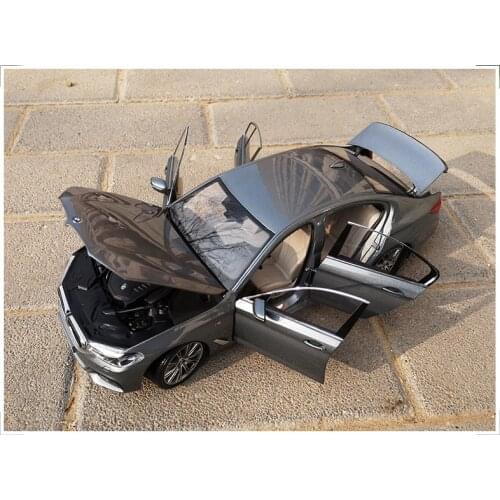 KYOSHO 1:18 BMWs 5 Series G30 alloy metal simulation Collection Metal Die-cast Simulation Model Cars Toys