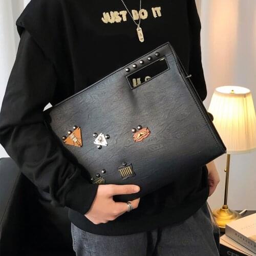 NEW Male Rivets Handbag Men Skull Clutch Envelope Handbag Casual Purse Bag luxury leather cross-body shoulder bag Free Shipping