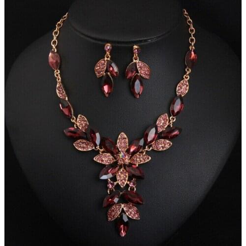 Luxury Crystal Flower Statement Necklace Earrings Sets Fashion Rhinestone Jewelry Set Bridal Wedding Party Gift Chain Bib Choker