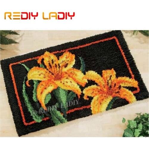 Latch Hook Kits Make Your Own Rug Lily Flowers Tapestry Crochet Cushion Mat DIY Carpet Rug Set Pre-Printed Canvas Hobby & Crafts