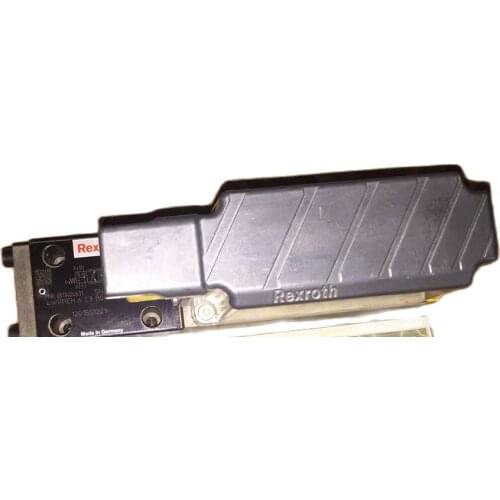 0811404631 4WRPEH 6 C3 B04L-2X/G24K0/F1M new rexroth valve