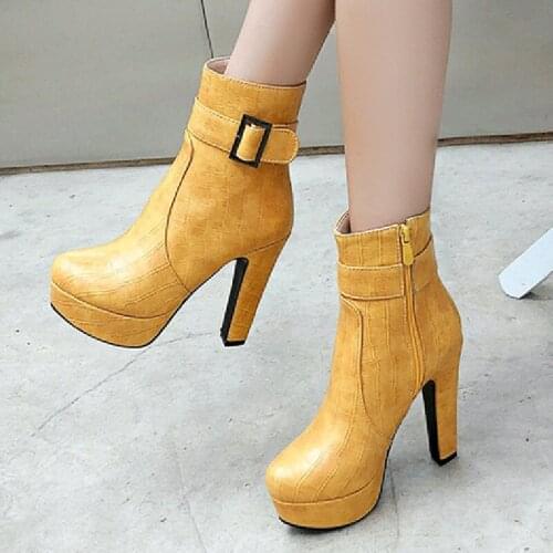 Autumn Winter Women Ankle Boots Platform Fashion Heel Short Women Boots Buckle Red Yellow Blue Sexy Ladies Shoes Large Size