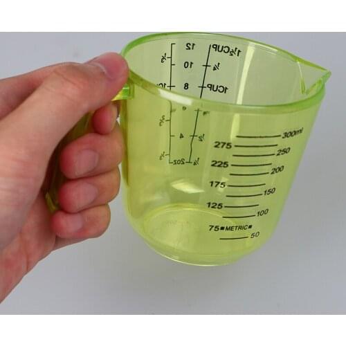300ml Plastic Measuring Cups Liquid Milk Measuring Cup Jug Pour Spout Measuring Tools With Handles